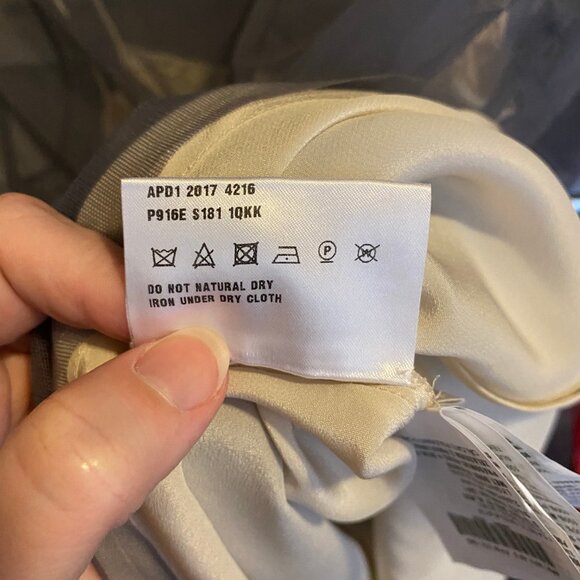 Prada silk organza sleeveless blouse with ruffles, crepe lining cami 10 - Picture 11 of 13